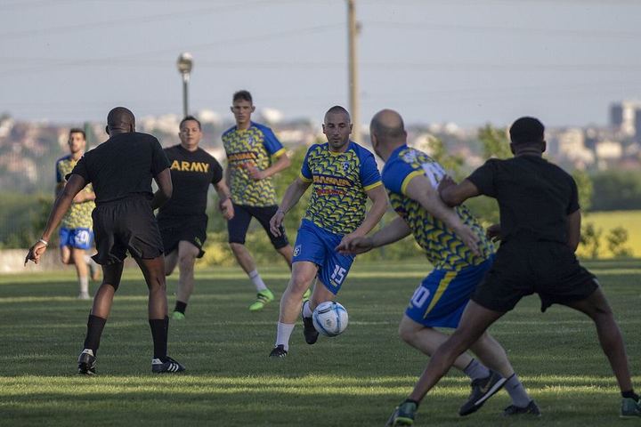 国米3-0完胜拉齐奥，6分钟闪电破门奠定胜局｜泛亚电竞官网（封面配图）